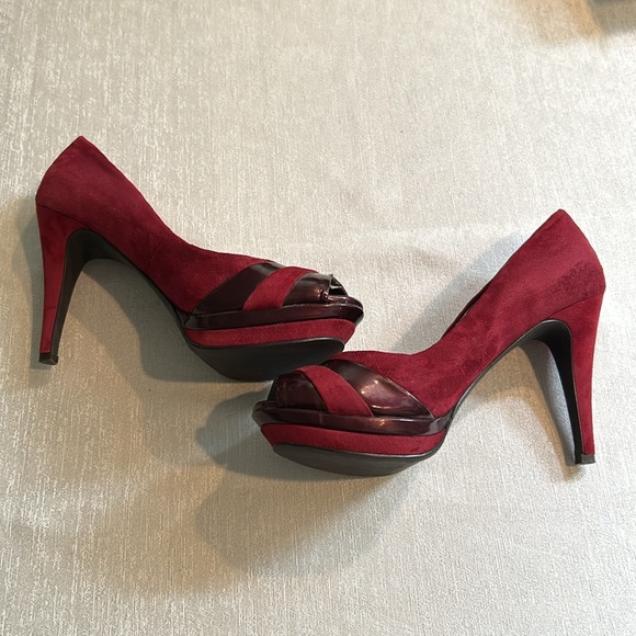 Moda Two Tone Red Heel Open Peep Toe Suede Patent Leather Pumps Sz 8 Womens - Picture 3 of 14